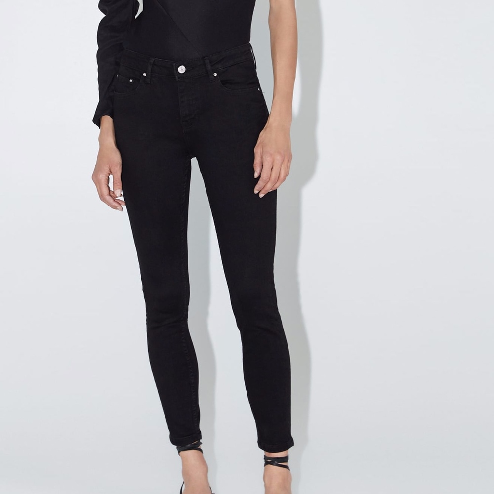 Zara Premium Denim Vintage Black Skinny Jean